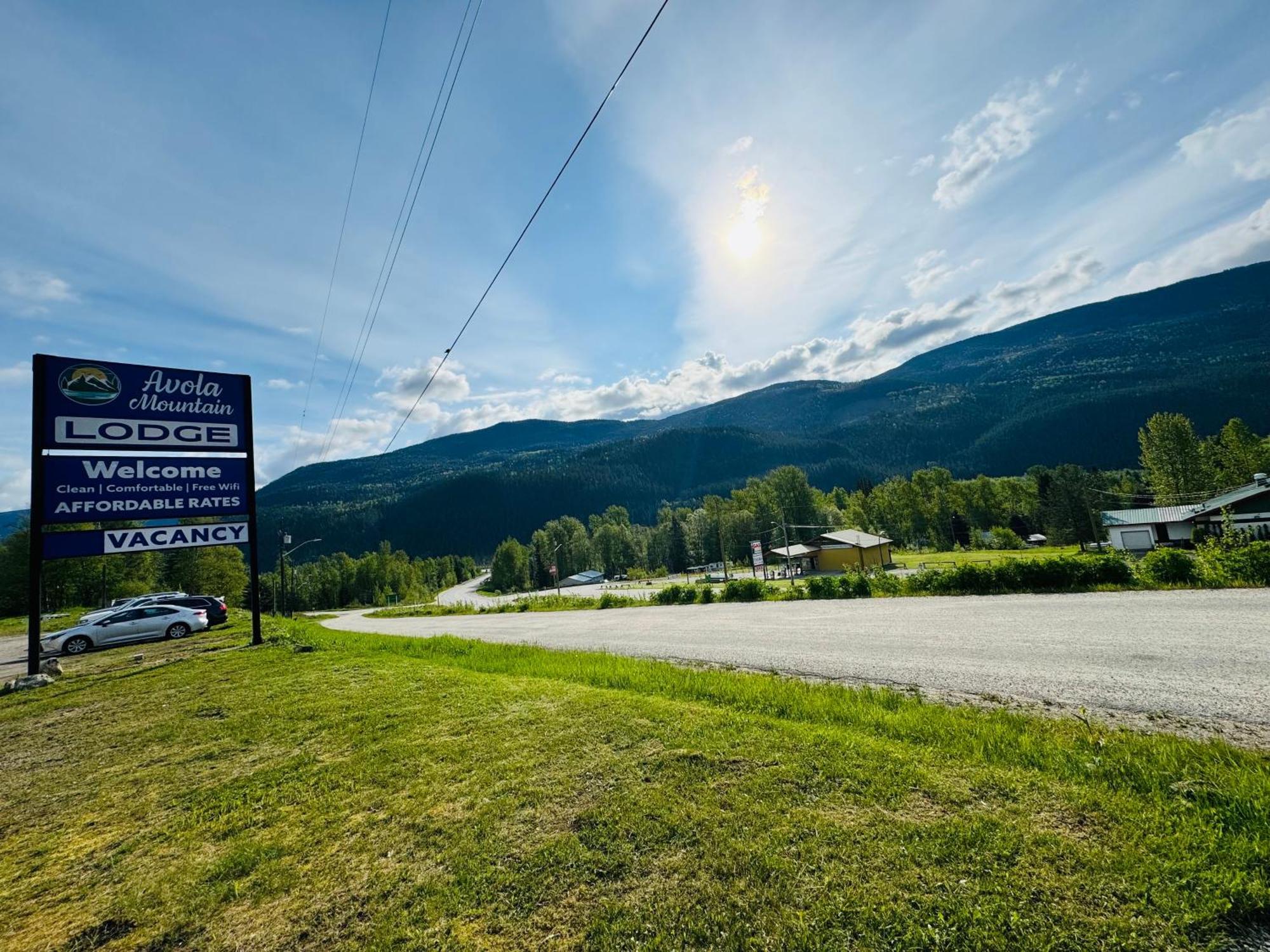 Avola Mountain Lodge エクステリア 写真